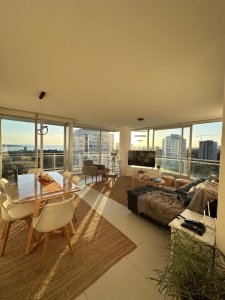 alquiler de verano punta del este 2 dormitorios piso alto vista al mar 