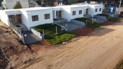 Casas a entrenar de 2 y 3 dormitorios, Maldonado, Biarritz