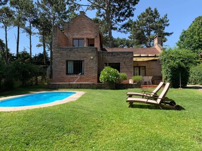 Alquiler de verano, casa en pinares con piscina climatizada