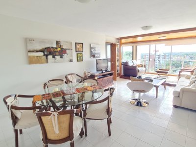Apartamento 2 dormitórios con Lavadero - Lincoln Center