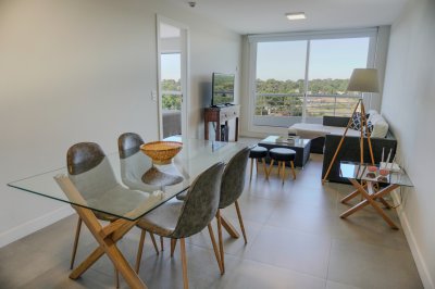 Apartamento en Roosevelt 2 dormitorios 2 baños servicios 5 estrellas
