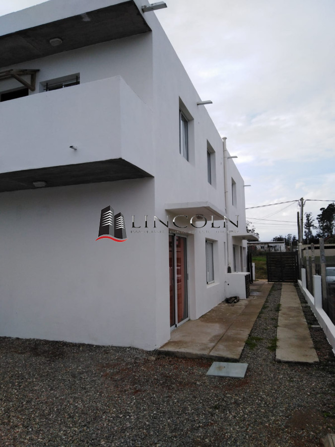 venta - ph departamento - 2 dormitorios - altos de la laguna - lln834c