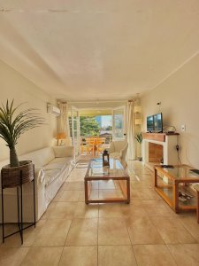 Alquiler Anual Apartamento 2 dormitorios zona Mansa, parrillero, cochera; Gc incluidos