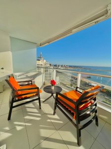ESPECTACULAR VISTA PLAYA MANSA EN PRIMERA LINEA, APARTAMENTO 2 DORMITORIOS