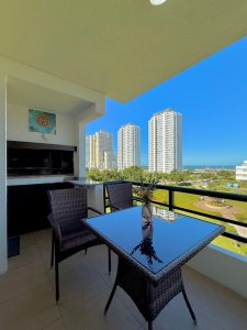 Aidy Grill Apartamento en Venta a 100mt de Playa Brava, con cochera subsuelo!