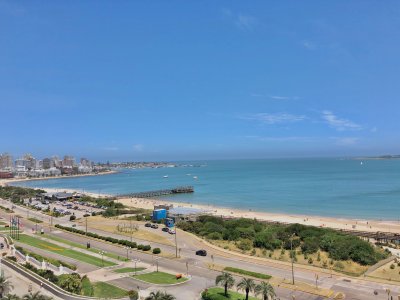 Apartamento 1 dormitorio a estrenar zona Mansa, 30mt del mar