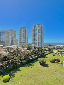 Venta Apartamento 1 dormitorio con vista al Mar zona Aidy Grill