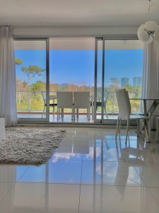 Venta Apartamento 2 dormitorios con vista a playa Mansa