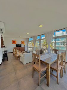 Alquiler Anual Apartamento 3 dormitorios Peninsula, Gc incluidos, a partir de MARZO 2023