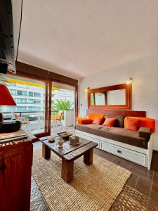 ZONA AIDY GRILL APARTAMENTO 1 DORMITORIO CON COCHERA Y PARRILLERO