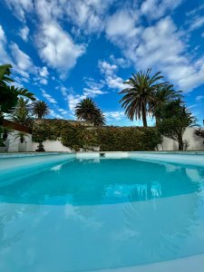 Venta Zona Faro Punta del Este 6 dormitorios + dep.servicio, piscina