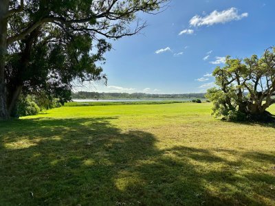 TERRENO 2.8HAS LAGUNA DEL DIARIO CON 120MT DE COSTA PROPIA