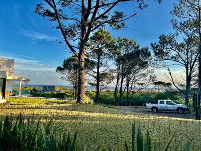 Venta Terreno de 1044mt zona Chihuahua pronto para construir