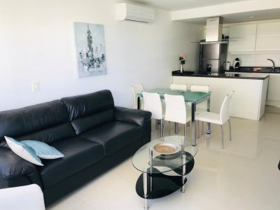 Apartamento de 2 dormitorios en Aidy Grill