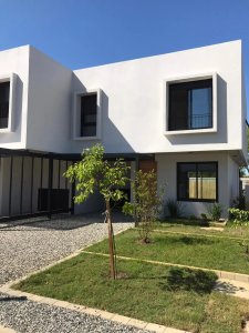 Venta Casas 3 Dormitorios En Barra De Carrasco 