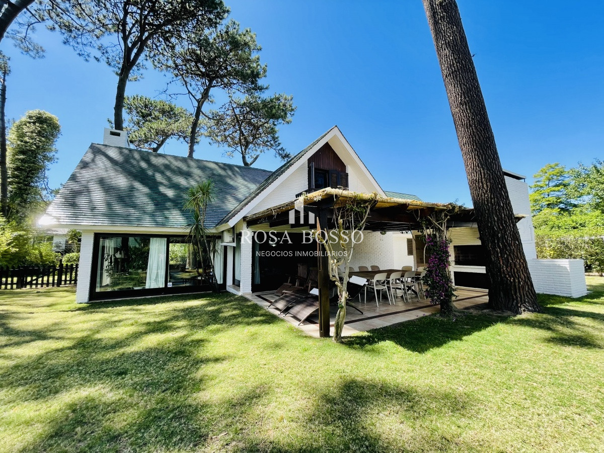 Lugano - GoPunta - Portal Inmobiliario de Punta del Este - Maldonado
