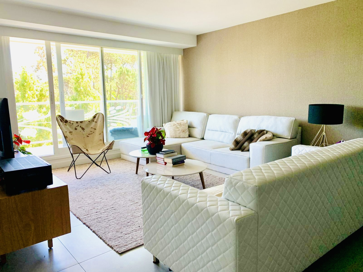 Venta de Apartamento de 3 Dormitorios en YOO - Punta del Este