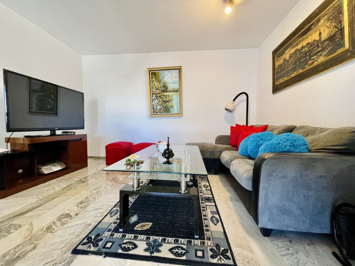Apartamento de 2 Dormitorios Reciclado, Península de Punta del Este
