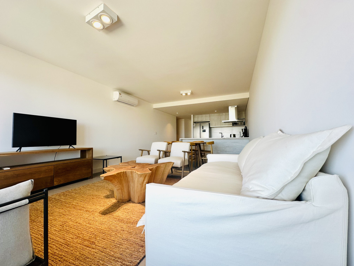 Venta y alquiler temporal de exclusivo departamento de 2 dormitorios en Bikini, Manantiales