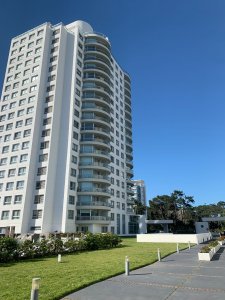 Departamento ocean drive en Punta del este