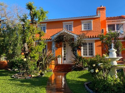 Casa en Barrio Las Delicias 