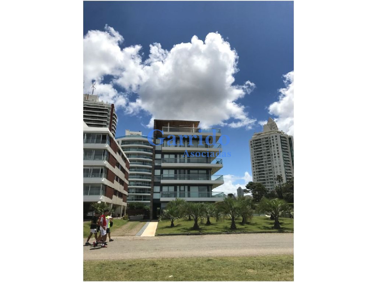 Brava - GoPunta - Portal Inmobiliario de Punta del Este - Maldonado
