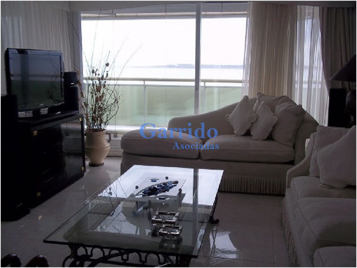 Mansa - GoPunta - Portal Inmobiliario de Punta del Este - Maldonado