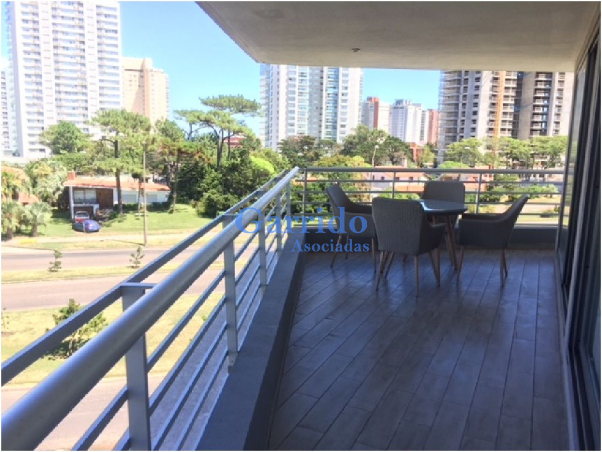 Mansa - GoPunta - Portal Inmobiliario de Punta del Este - Maldonado