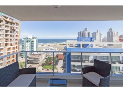 Apartamento en Punta del Este, Brava