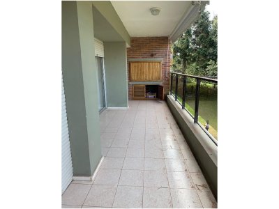 Apartamento en Punta del Este, Mansa