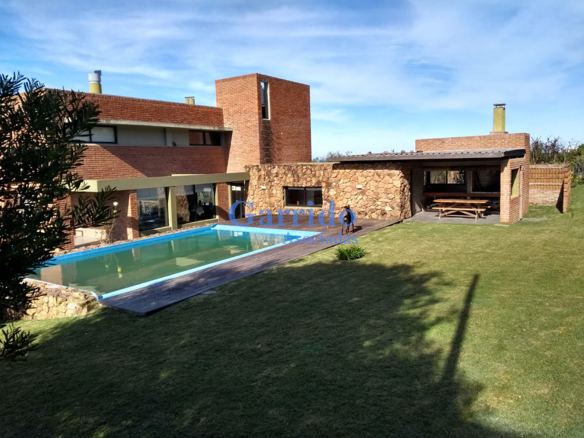 Las Grutas - GoPunta - Portal Inmobiliario de Punta del Este - Maldonado