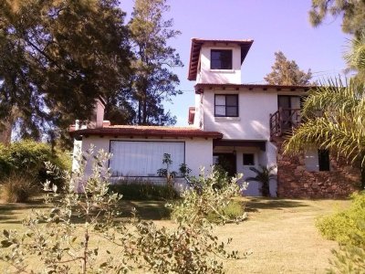 Casa 3 Dormitorios, Buena Vista, Buena Construcción Ref 673