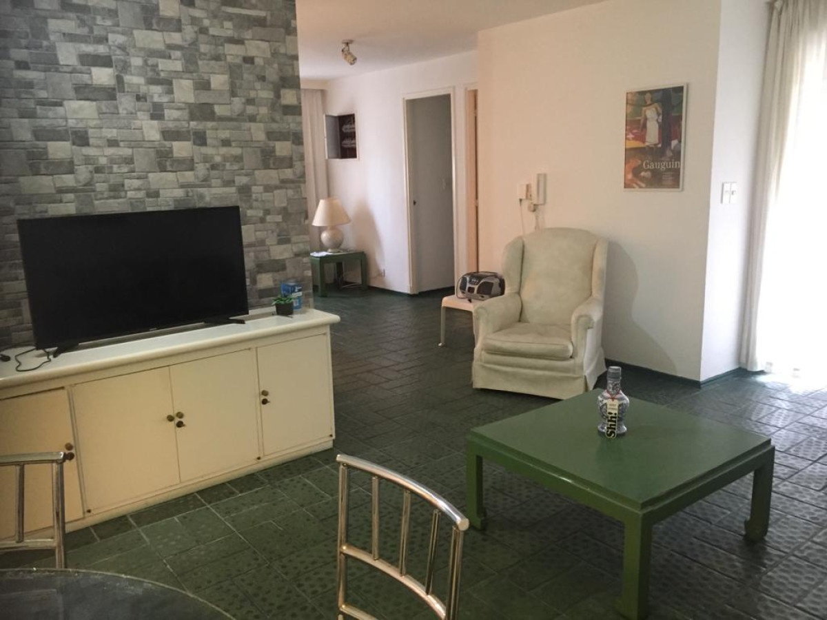 Alquiler por temporada apartamento de dos dormitorios 