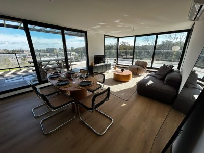 Apartamento de 3 Dormitorios con Gran Terraza en Venta, Barra de Carrasco