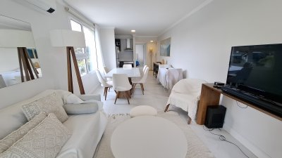 PUNTA DEL ESTE MANSA Alquiler Temporal, 2 dormitorios, parrillero propio, amenities