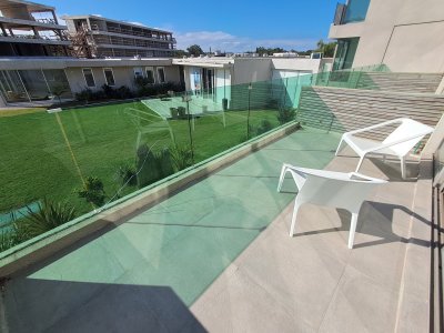 Venta, Monoambiente, Las Grutas, Punta Ballena, a metros del mar.
