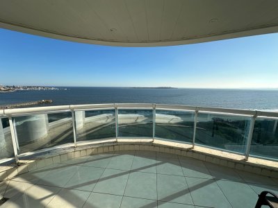 PUNTA DEL ESTE MANSA PRIMERA LINEA AMENITIES DE LUJO 3 DORMITORIOS Y DEPENDENCIA EN VENTA 