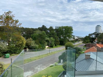 Venta apto a estrenar, 2 dormitorios, en Punta del Este