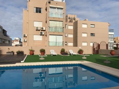 PUNTA DEL ESTE PENINSULA APTO DE 2 DORMITORIOS 2 BAÑOS GARAGE EN VENTA 