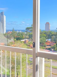 Apartamento  venta, 3 dormitorios mansa Punta del Este