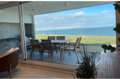 PUNTA DEL ESTE MANSA A ESTRENAR 3 DORMITORIOS Y DEPENDENCIA BALCON CON PARRILLERO