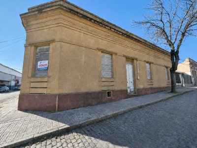ESQUINA EN VENTA CON GRAN POTENCIAL