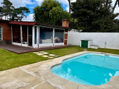 Alquiler de Temporada, 3 dormitorios, piscina climatizada, Mansa, Punta del Este