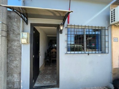 CASA DE 2 DORMITORIOS