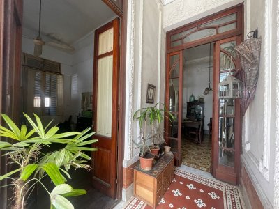 EXCEPCIONAL ESQUINA CON 81 M2 DE FRENTE
