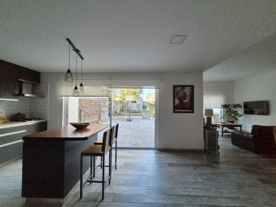 CASA AMOBLADA DE 5 DORMITORIOS