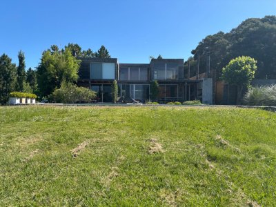 CASA ALQUILER TEMPORARIO - PUNTA DEL ESTE - LAGUNA DE LOS CISNES