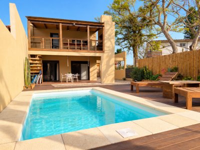 Casa en Pinares a 100 metros de Playa Mansa - Alquiler Temporada 2027