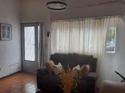 venta, Casa de 2 plantas, PH en La Blanqueada