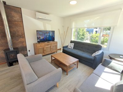 PUNTA DEL ESTE PARQUE BURNETT 2 DORMITORIOS 2 BAÑOS